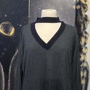 Vince Camino V neck peek a boo light weight sweater top